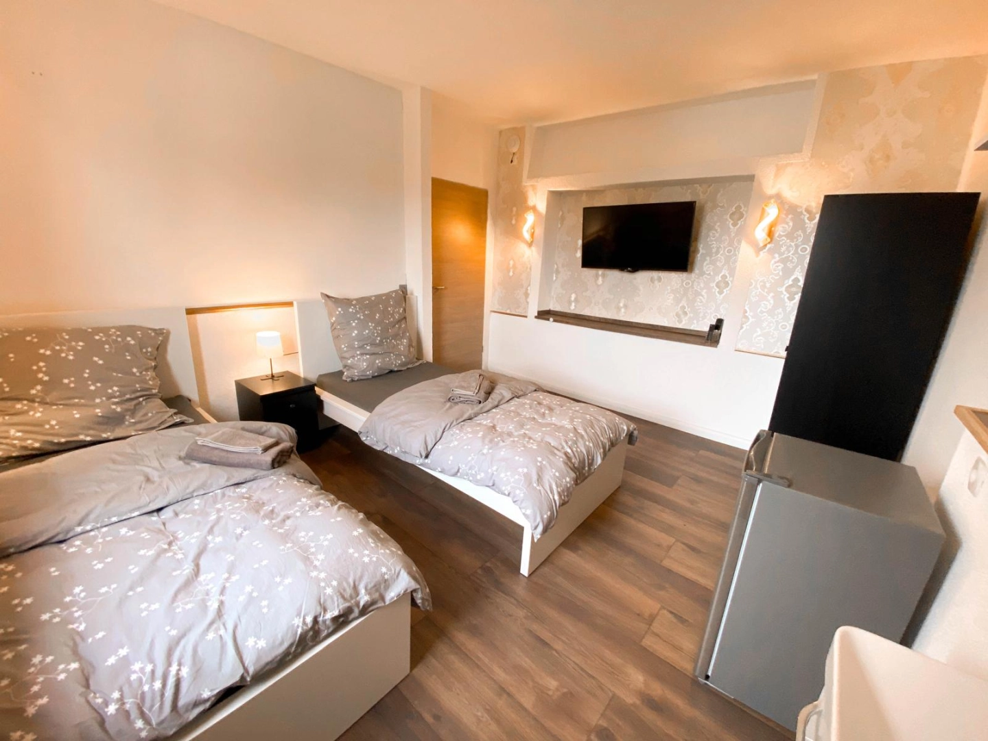 Monteurzimmer Mondial Doppelbettzimmer